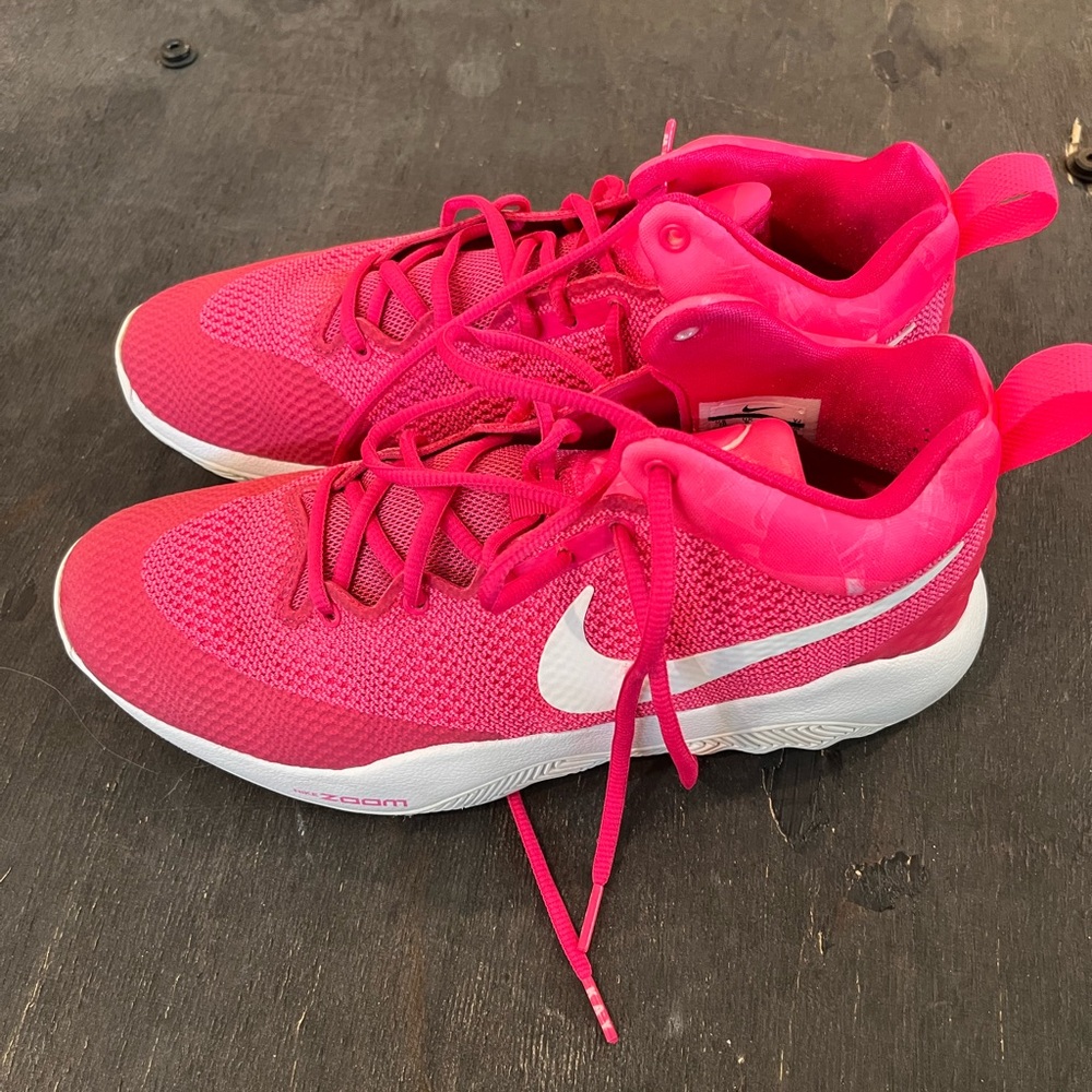 Nike Basketball Shoe